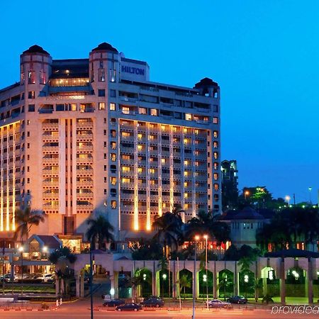 Отель Hilton Яунде Экстерьер фото